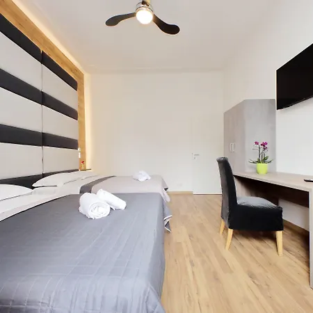 I Pini Di - & Bed & Breakfast 2*